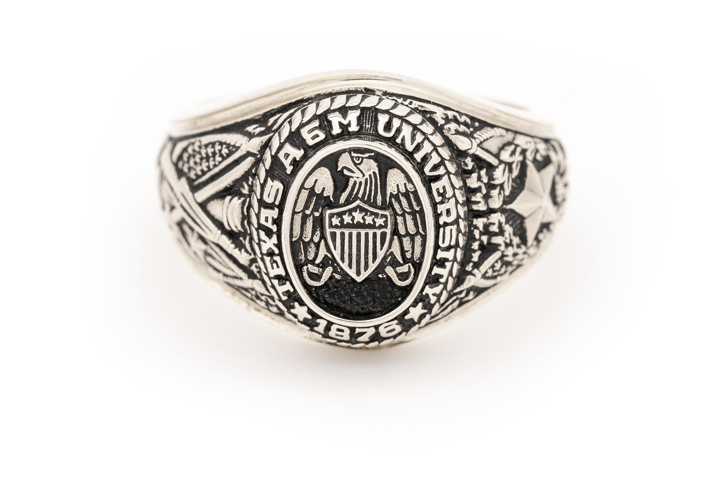 Small Aggie Ring in white gold