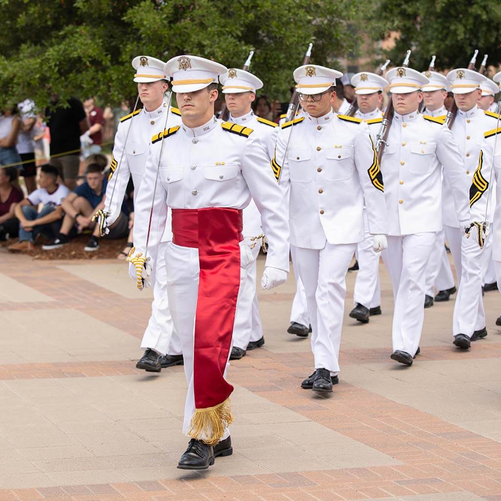 Photo of Ross Volunteers